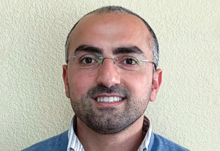 Seamless Trading and Compliance with Multi-lingual services