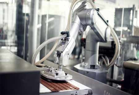 How is Technology Influencing Food Manufacturing?