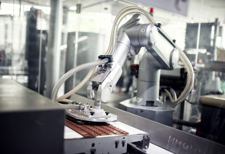 How is Technology Revamping the Beverage Industry?