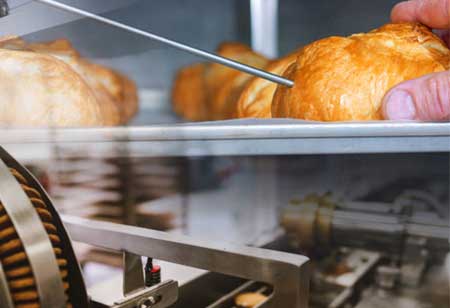 Technological Impact on the Future of Food Packaging