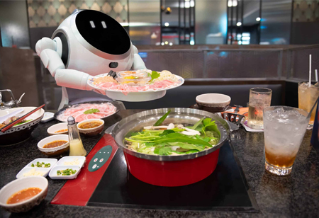 Here's How AI is Taking Charge of the Foodservice Sector