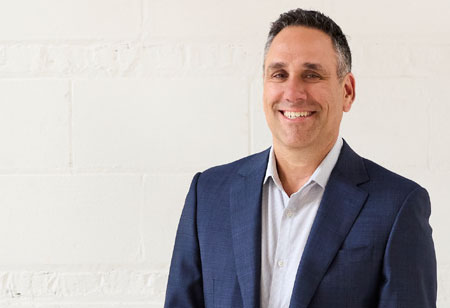 Blending Tradition with Innovation: Navigating Sales Strategy, Sustainability and Technology